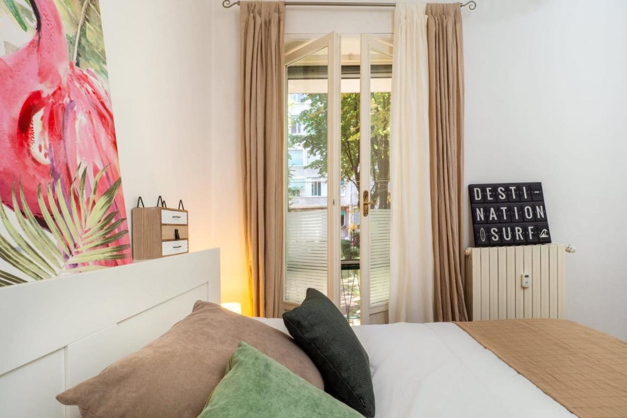 Navigli Apartment- Hosted By Sweetstay ミラノ エクステリア 写真